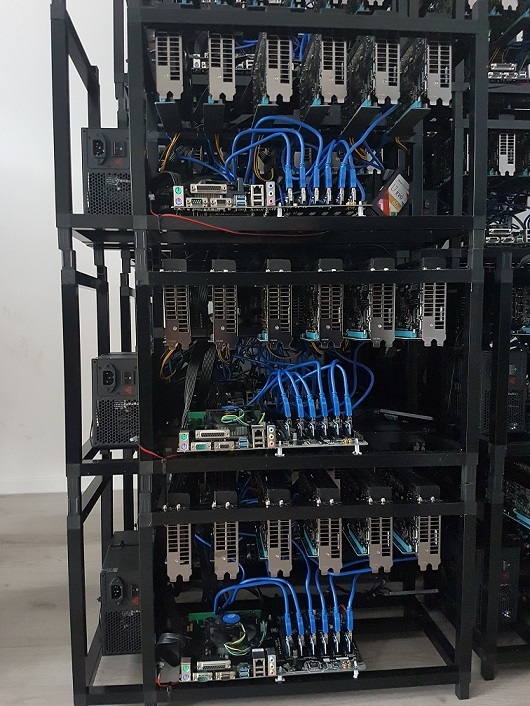 Ethereum mining rig